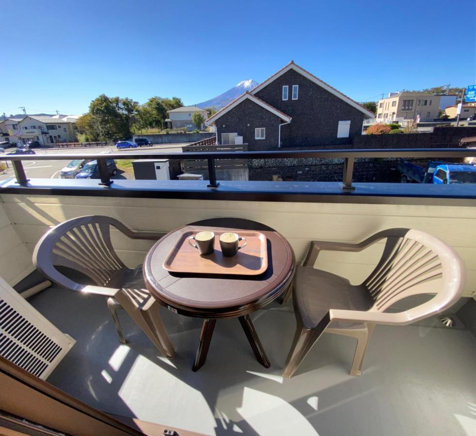 Link House Hotel Fujiyoshida Eksteriør billede
